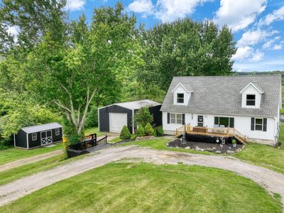 6463 Maple Lane Rd