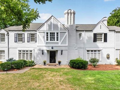 6 Berkshire Dr