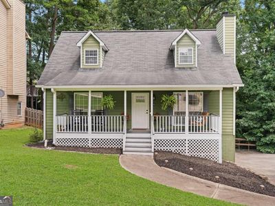 Property at 5705 Princeton Oaks Dr, Sugar Hill, GA