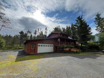 14 Calden Ln