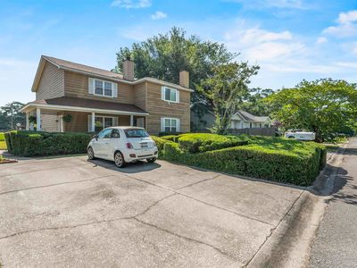 1910 Greenoaks Rd APT A