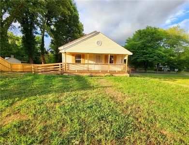 5207 Old Rural Hall Rd