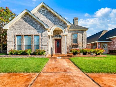 4119 Primrose Ln