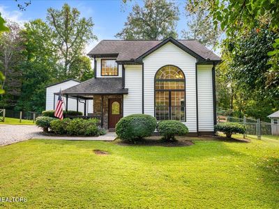 804 Pine Hollow Rd