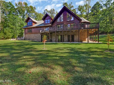 100 Eagle Ridge Rd