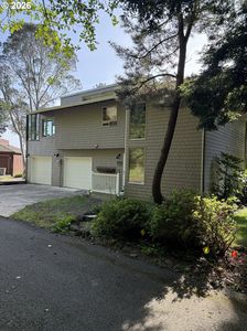 1253 NE East Lagoon Dr