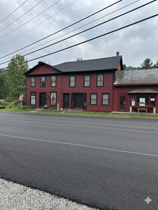 27 N Main Rd