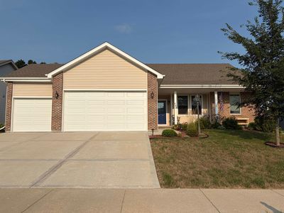 702 Merlot Ln