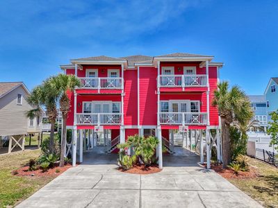 118 Seabreeze Dr. #Raspberry Kiss (A) and Raspberry Bliss (B)