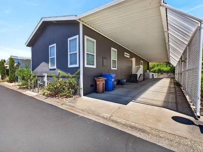 Property at 920 Champagne Circle N, Calistoga, CA