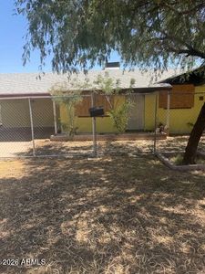 1013 W 12th Place