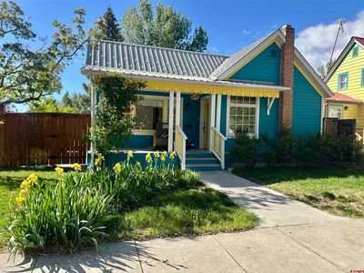 1127 S 3rd Street