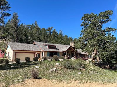 600 Whispering Pines Dr