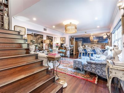 1061 Michigan Ave APT 3