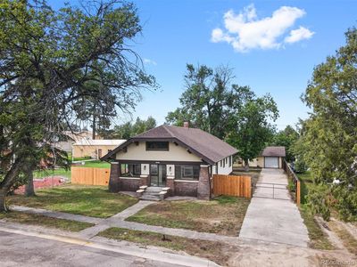 419 Pueblo Avenue
