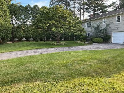 84 Holmes Ave