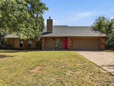 219 E Rogers Dr