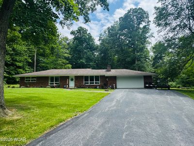 3863 Forest Dr