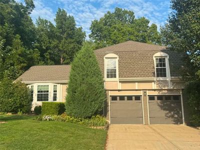 Property at 8205 Caenen Lake Rd, Lenexa, KS
