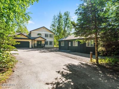 524 E Silver Fox Ln