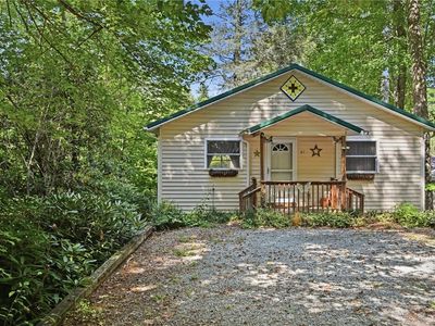 61 Fox Hill Loop