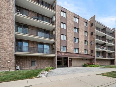 828 Graceland Ave APT 404