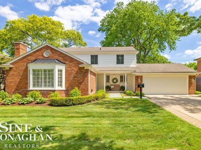 754 N Brys Dr