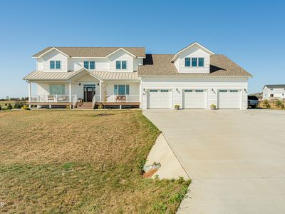 8000 Star Ln