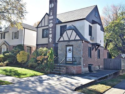 47-40 Glenwood Street