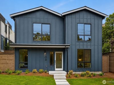 104 NE 44th Street