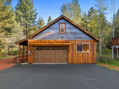 12685 Saint Moritz Ln