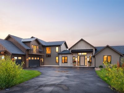 253 Clancy Way