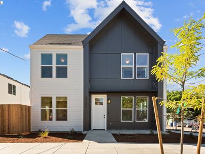 3709 SE 28th Ave