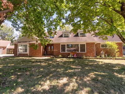 846 Bellview Pl