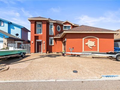 15317 Bowsprit Ct