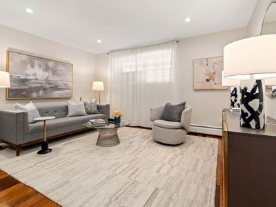 804 Centre St APT 8