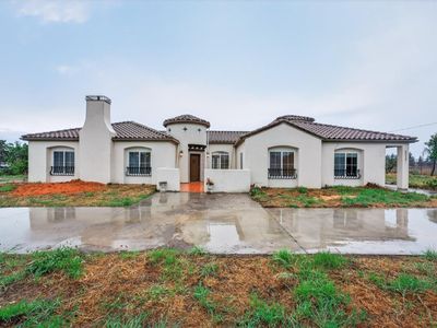 5317 Mesa Dr