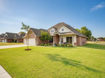 4823 Sawgrass Ln