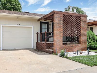 1604 Woodcrest Dr