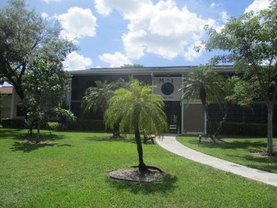 10909 W Clairmont Cir #103