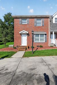 803 Edgemont North St NE #A