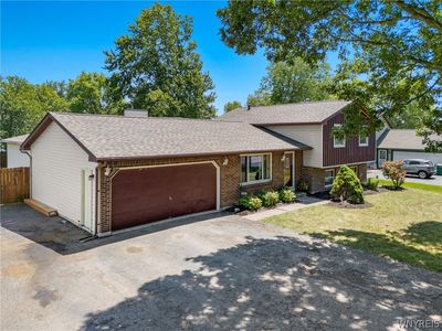 5909 Marion Dr