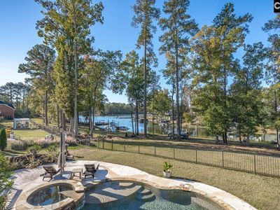 201 Stoney Pointe Dr