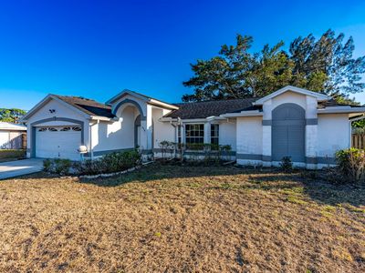 298 SW Eyerly Avenue