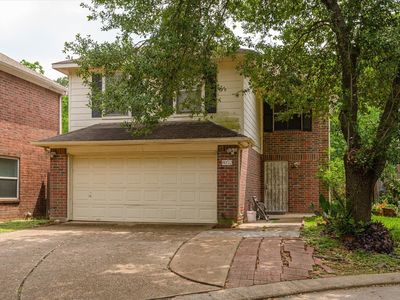 8052 Golf Green Cir