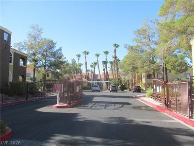 7950 W Flamingo Rd Unit 2048