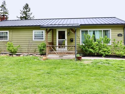 2950 Cochran Ave S