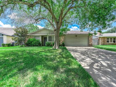 17035 Seven Pines Dr