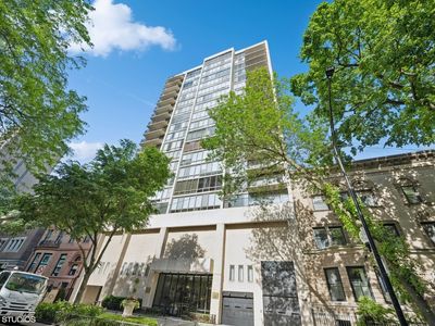 1516 N State Pkwy APT 17A