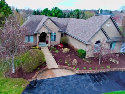 1835 Brookview Dr